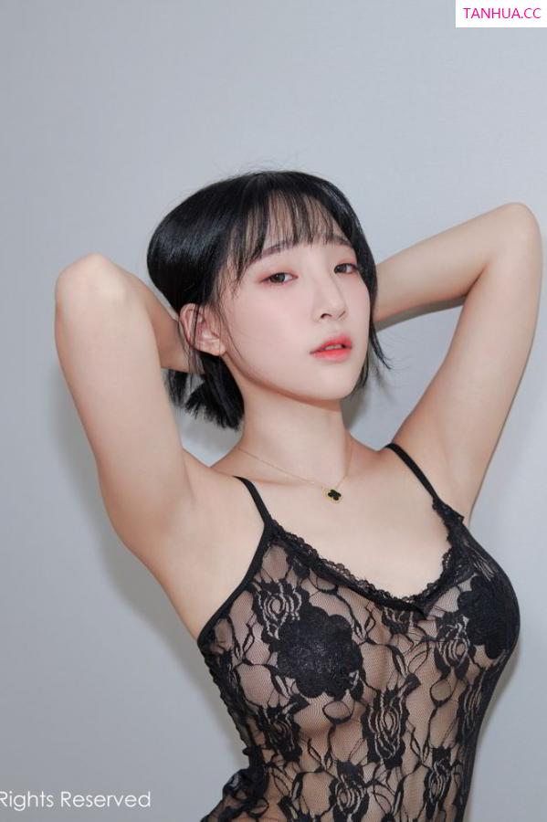 강인경 姜仁卿 [XIUREN]高清写真图 2019.07.17 模特_卿卿第3张图片